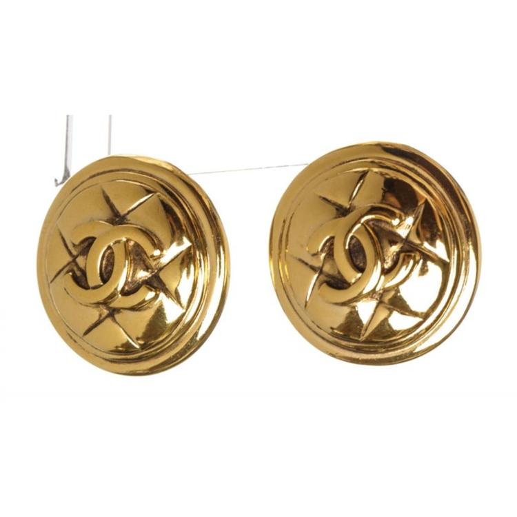 Chanel Gold Quilted CC Logo Clip On Earrings