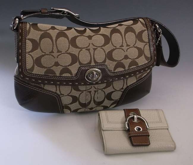 A Coach Signature collection handbag
