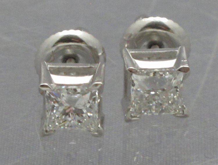 PRINCESS CUT DIAMOND STUD EARRINGS