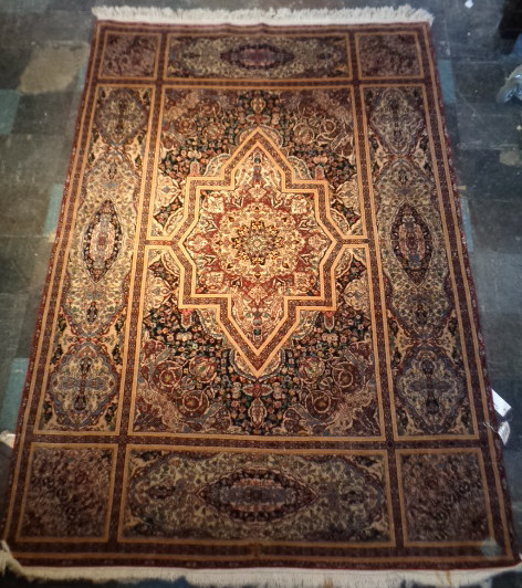 Hand Knotted Tabriz Persian Rug