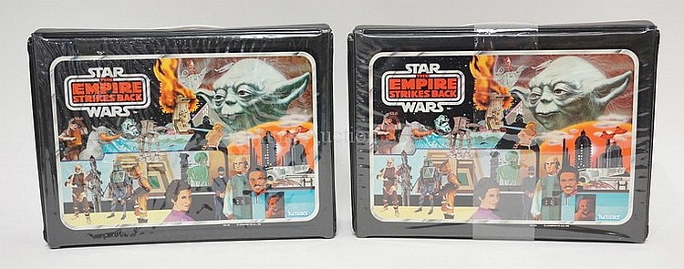 LOT OF 2 VINTAGE UNUSED KENNER STAR WARS ACTION FIGURE CASES
