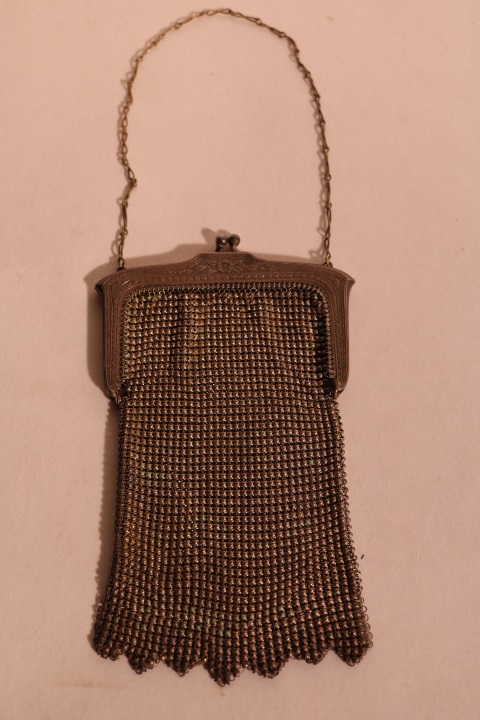 Vintage Whiting & Davis Metal Mesh Purse