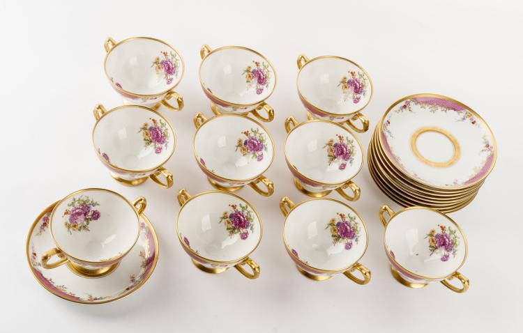 10 Rosenthal Queens Rose Bouillon Cups & Plates