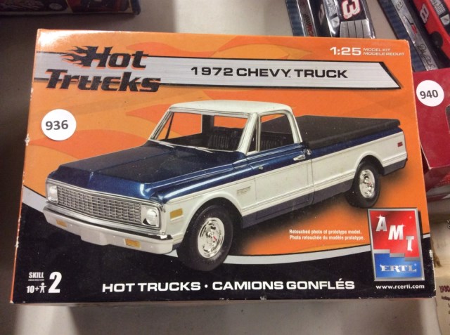 Hot Trucks 1972 Chevy Truck Model