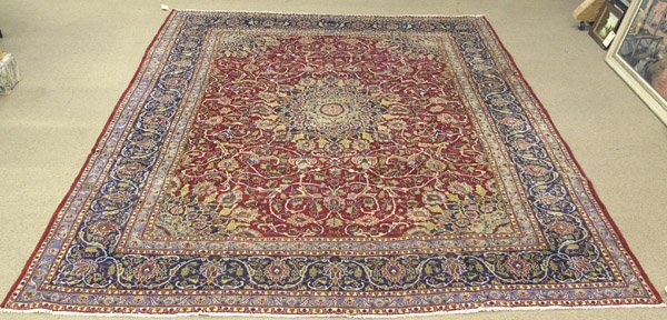 2433: Persian Isfahan Rug Carpet