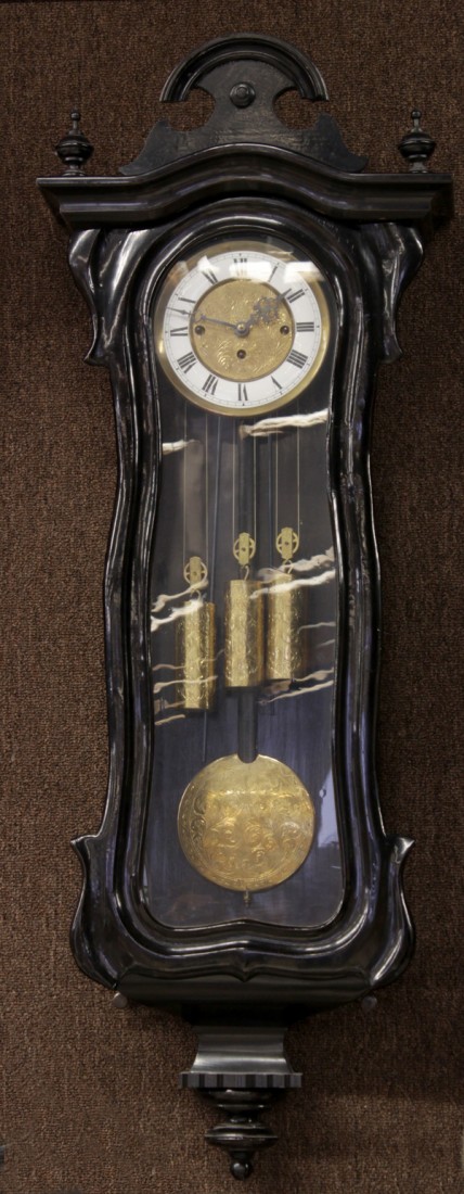 2073: Viennese Gustav Becker regulator clock