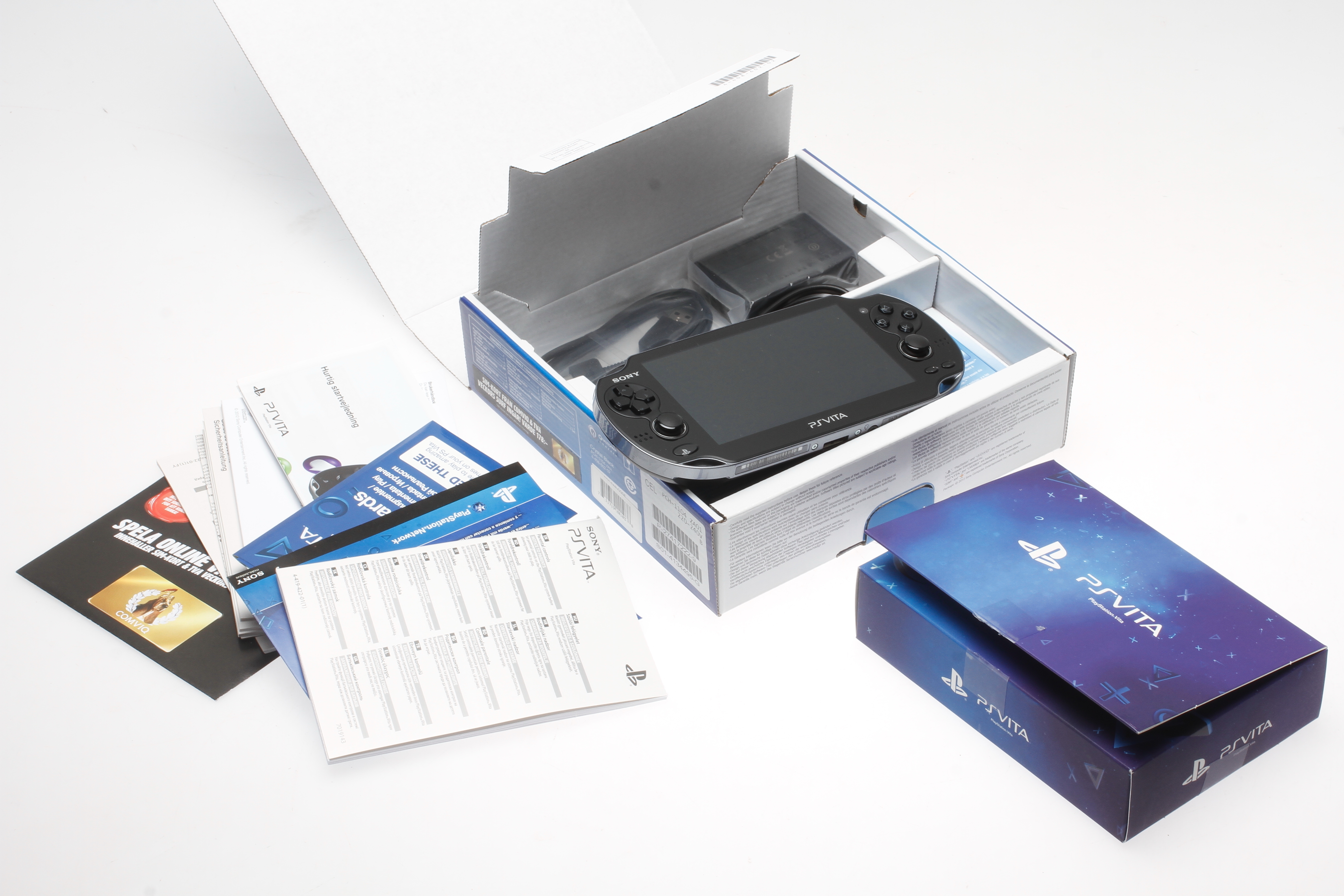 PLAYSTATION VITA.