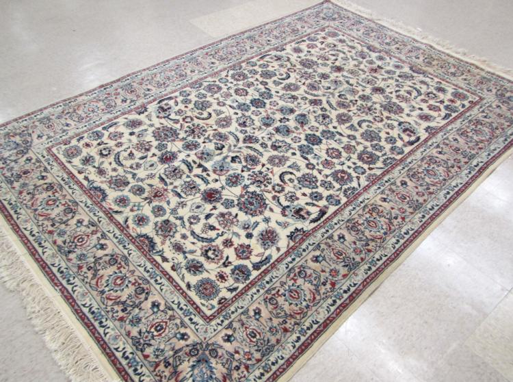HAND KNOTTED ORIENTAL AREA RUG, Persian Isfahan de