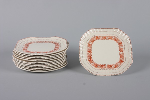 Thirteen Copeland Spode Dinner Plates
