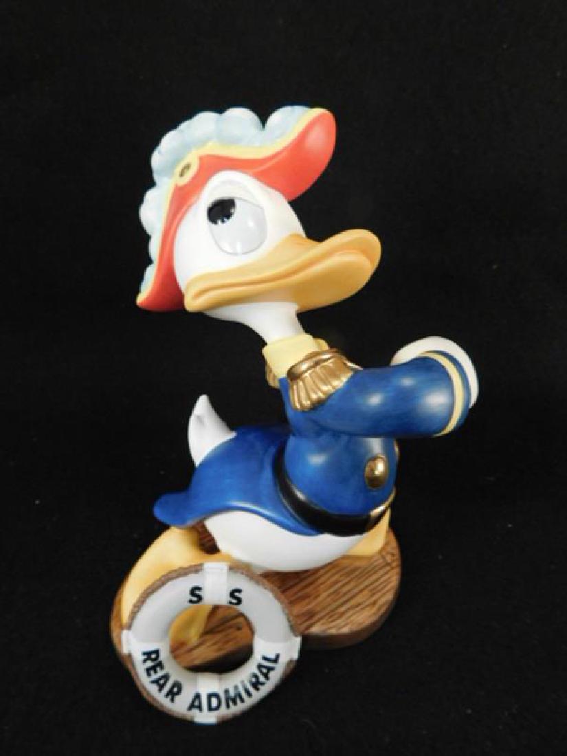 Wdcc walt disney collectors club sea scouts donald duck