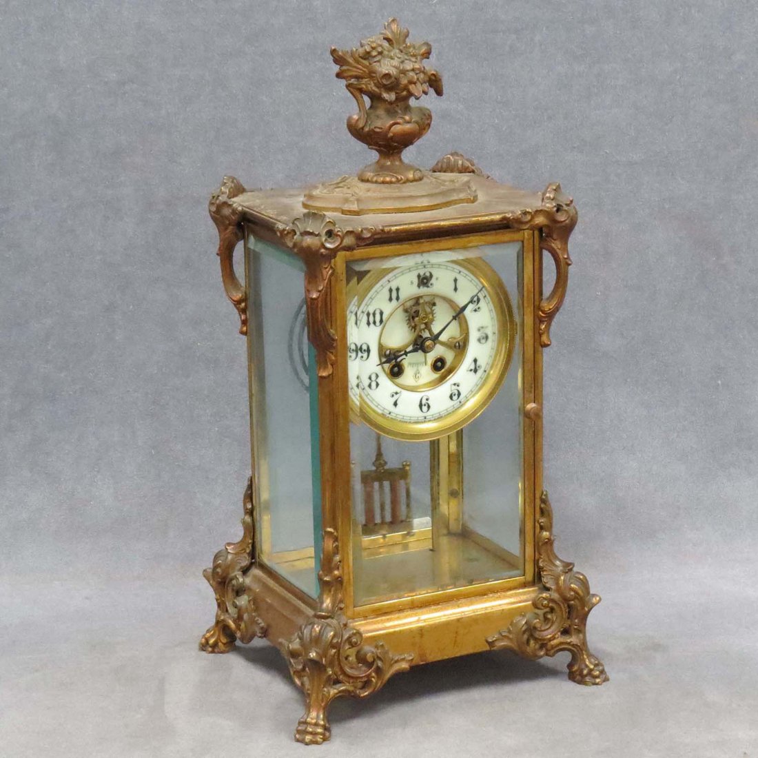 GILBERT CLOCK CO. CRYSTAL REGULATOR
