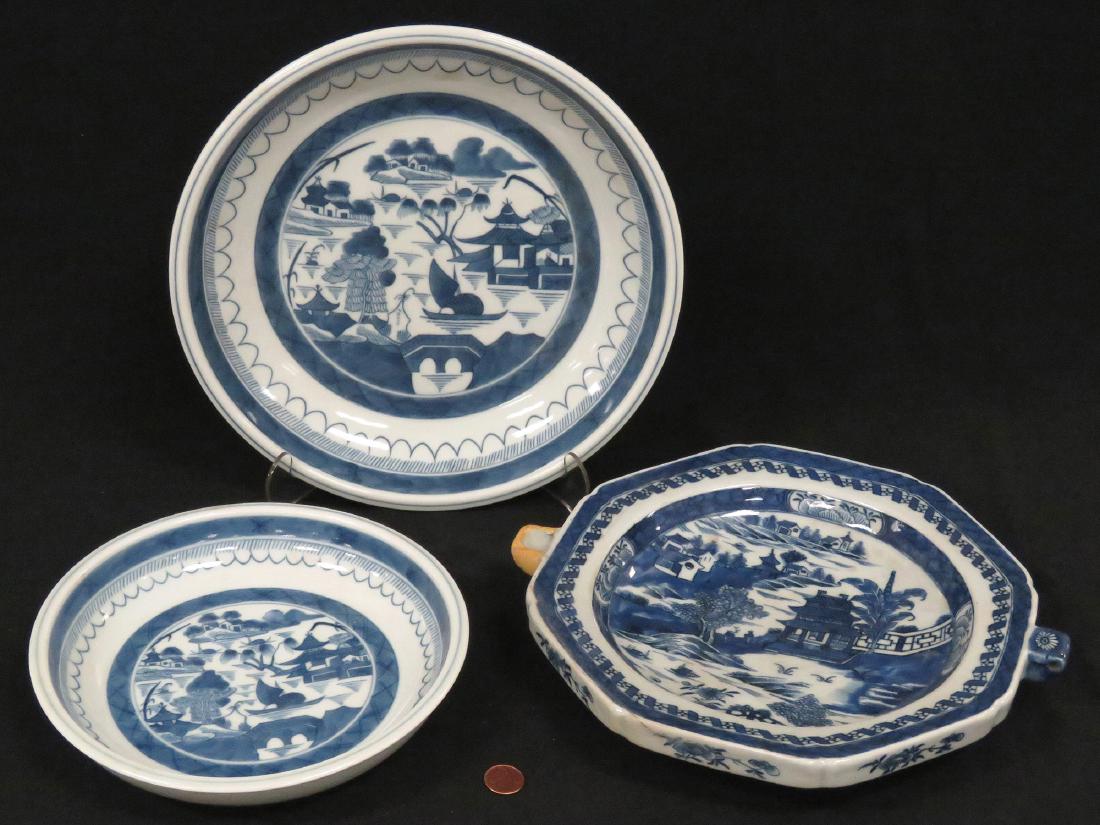 LOT (3) CHINESE CANTON EXPORT PORCELAIN PLATES