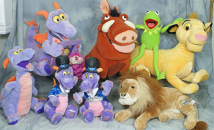 (9) Disney stuffed toys, 1 Kermit