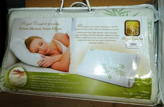 Two Royal Comfort Deluxe memory foam pillows