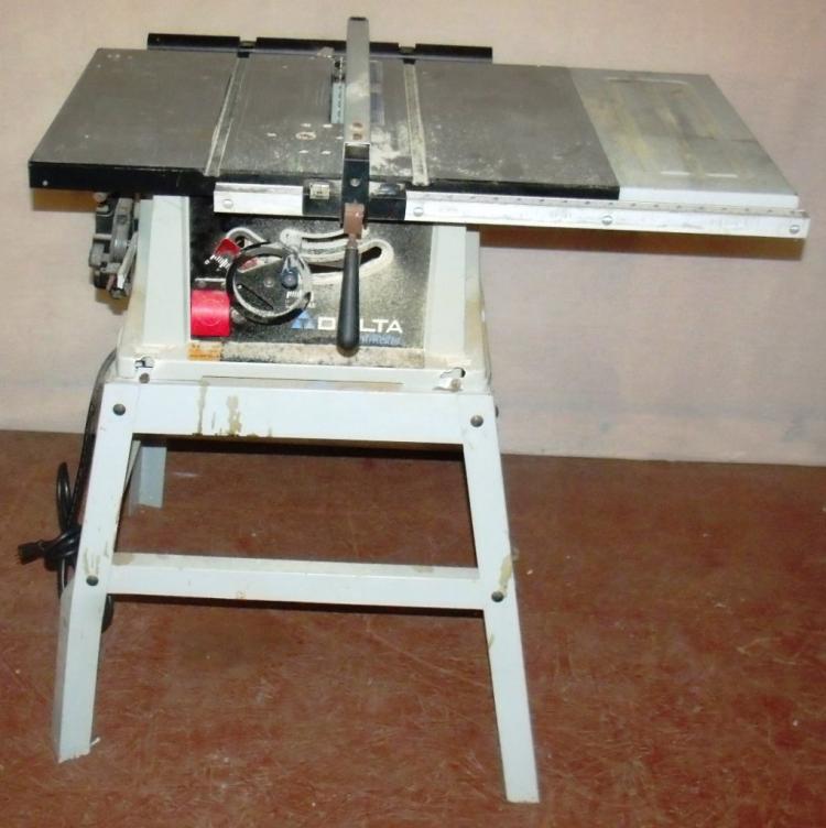 Delta Portable Table Saw