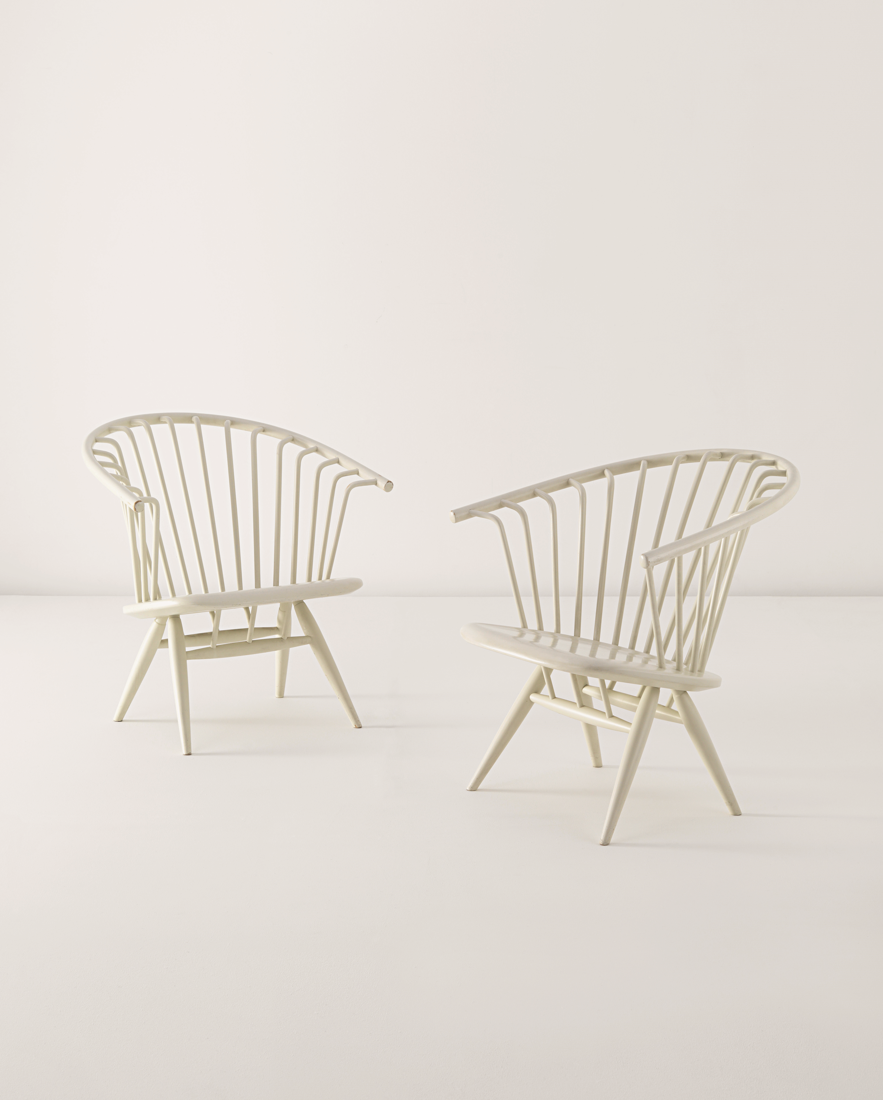 Pair of ‘Crinolette’ chairs, C. 1963 – Ilmari Tapiovaara