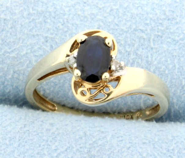 Natural Sapphire & Diamond Ring