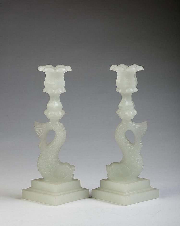 PAIR OF BOSTON & SANDWICH GLASS COMPANY CLAMBROTH DOLPHIN CANDLESTICKS, 1845-70.