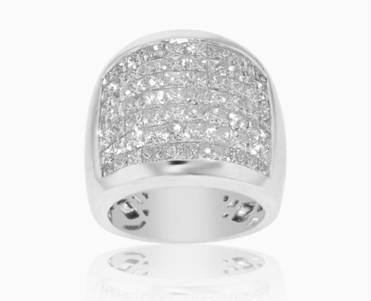 14K Lady's White Gold 5.26ct  Diamond Ring