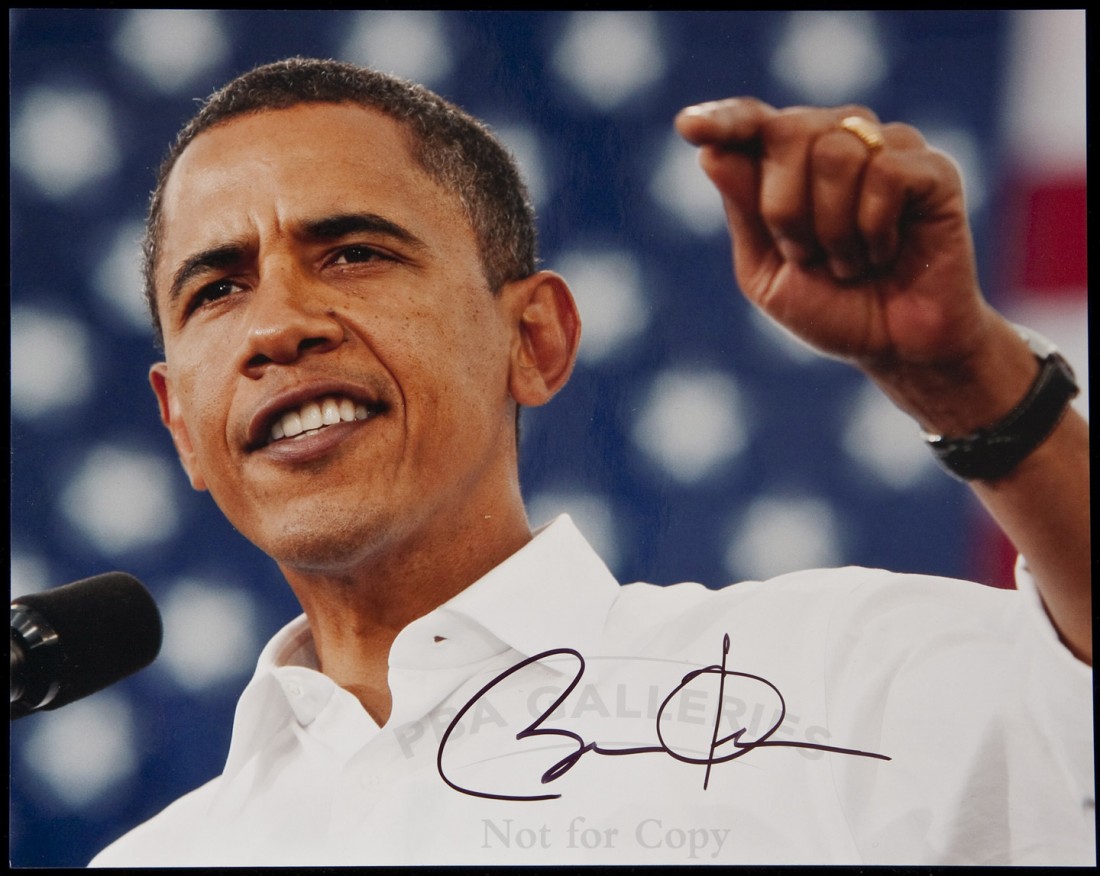 158: Barack Obama signed photograph
