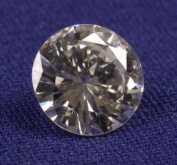 Unmounted Round Brilliant-cut Diamond
