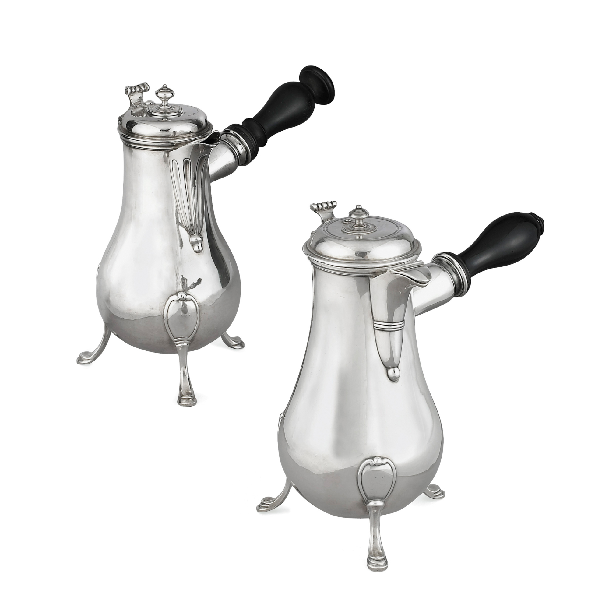 (2) Deux chocolatières tripodes en argent, l'une par J.A Bonhomme, Paris, 1777-1778, l'autre Paris, 1773-1774