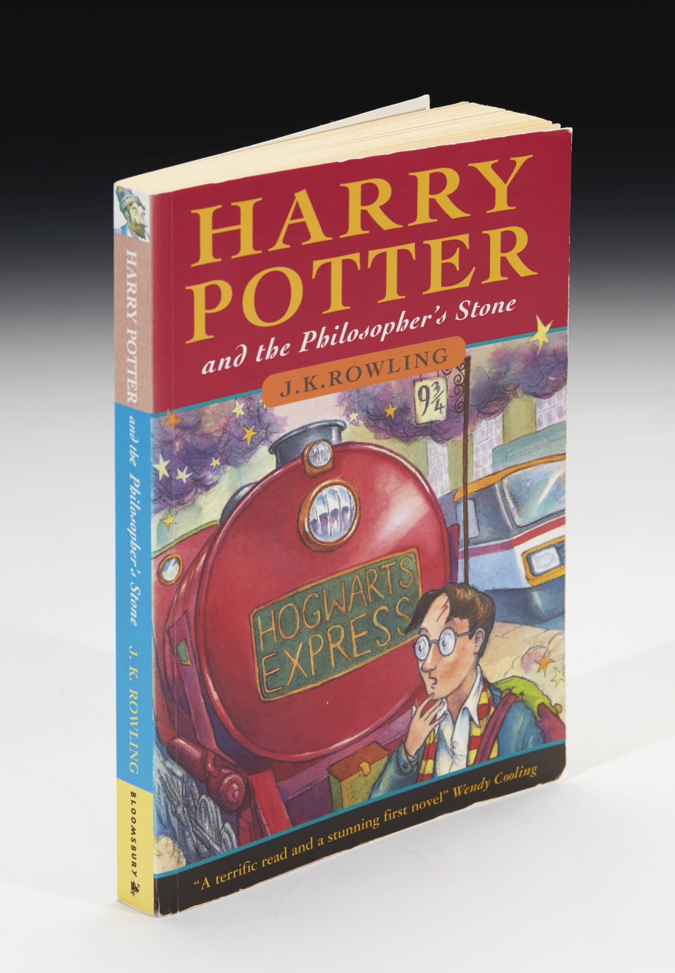Harry Potter and the Philosopher's Stone. Bloomsbury, 1997