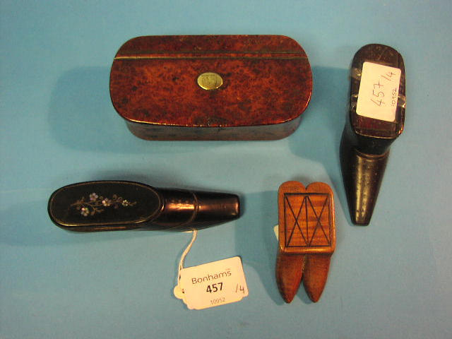 A 19th century oval burrwood snuff box