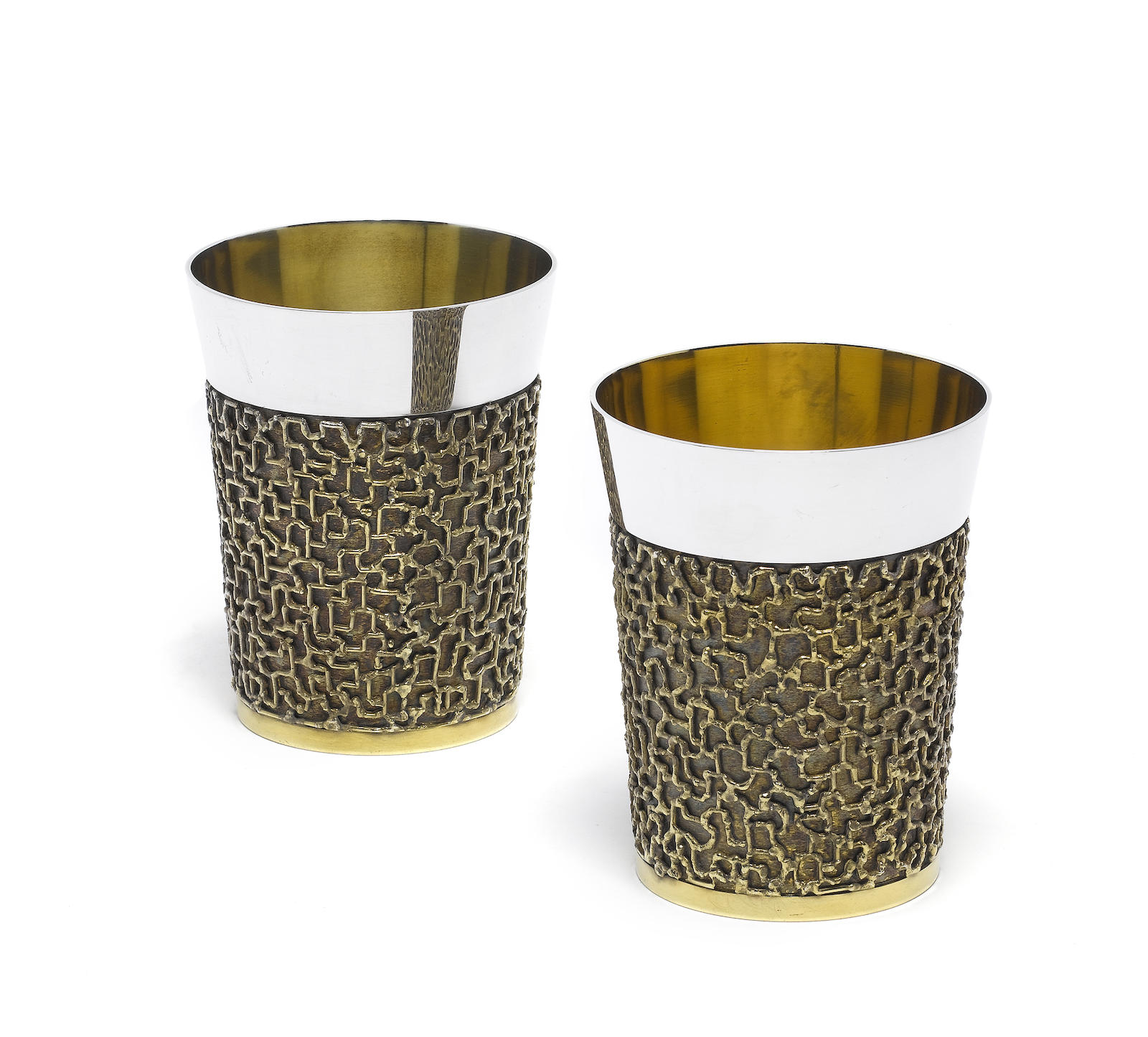 STUART DEVLIN: A pair of silver and silver-gilt goblets, London 1970,