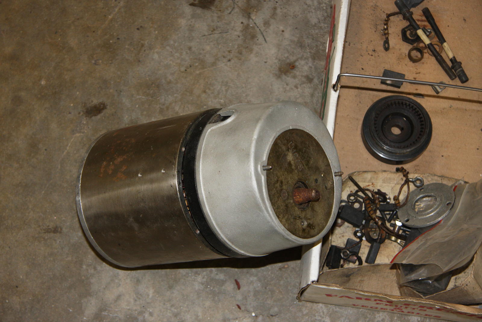 A Lucas Dynamo,