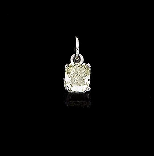 A fancy-coloured diamond pendant