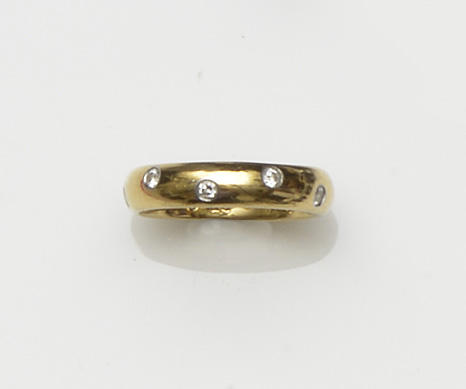 Tiffany & Co: A diamond band ring