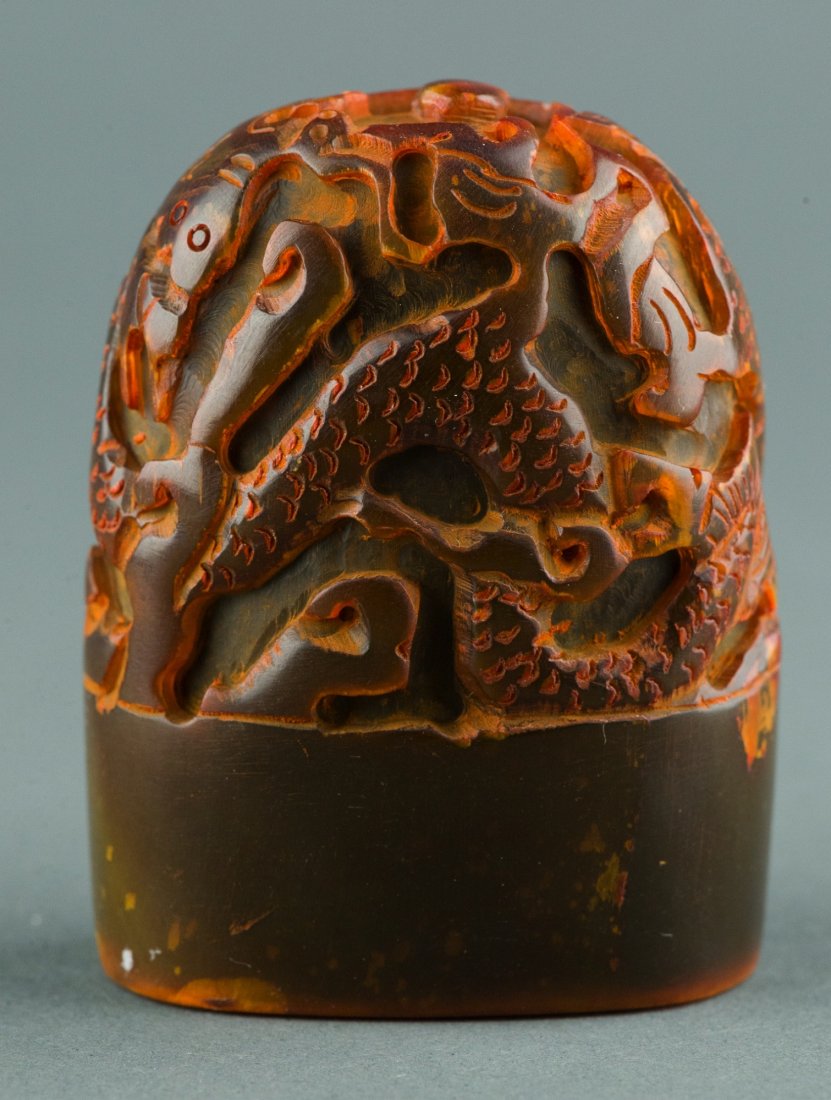 Fine Chinese Horn Carved Dragon Seal