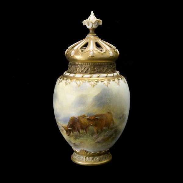 Royal Worcester Stinton Lidded Potpourri Jar