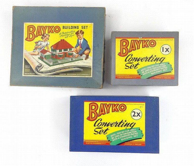 Three boxed Bayko building and converting sets