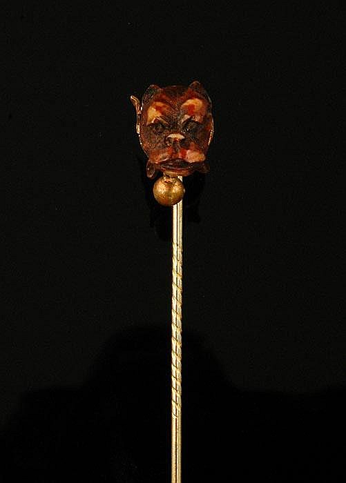 Tie pin