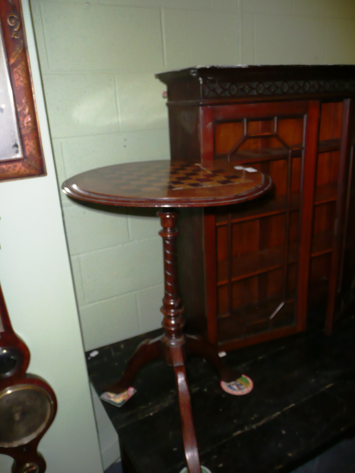 Victorian walnut chess top pedestal table