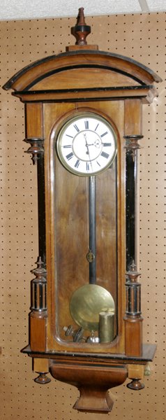091300: VIENNESE WALNUT REGULATOR CLOCK