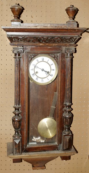 091391: VIENNESE WALNUT REGULATOR CLOCK
