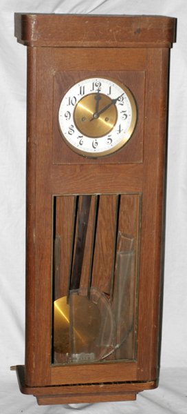 110105: VIENNESE OAK REGULATOR CLOCK