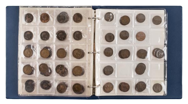 * Coins. A mixed coin collection