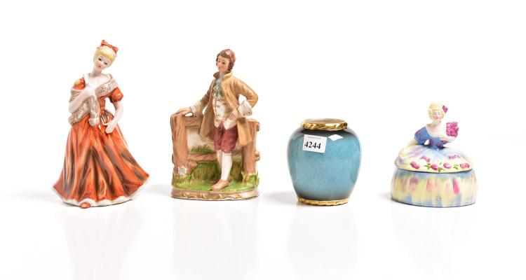FOUR PIECES OF PORCELAIN