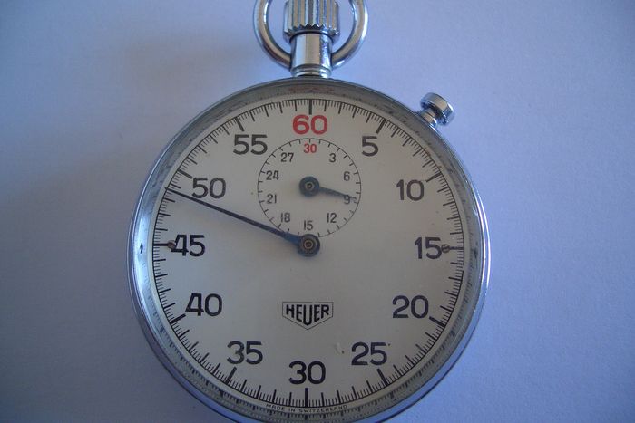 Chronometer HEUER -- Stopwatch