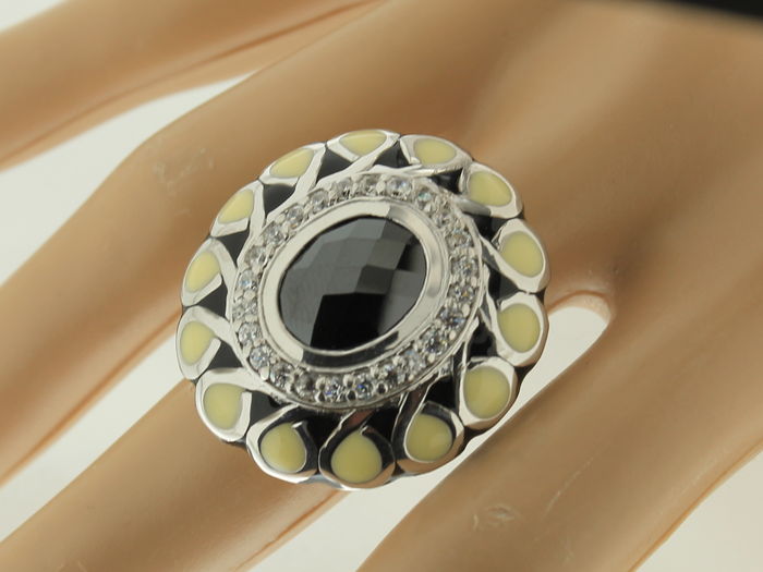 Silver ring with enamel and faceted onyx and spinel