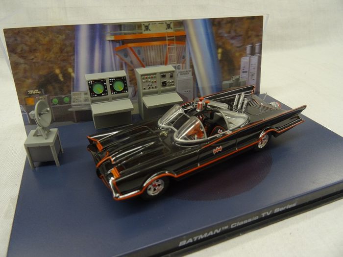 Batman - Eaglemoss - Scale 1/43 - Batman Classic TV Series 1966 including 3D card