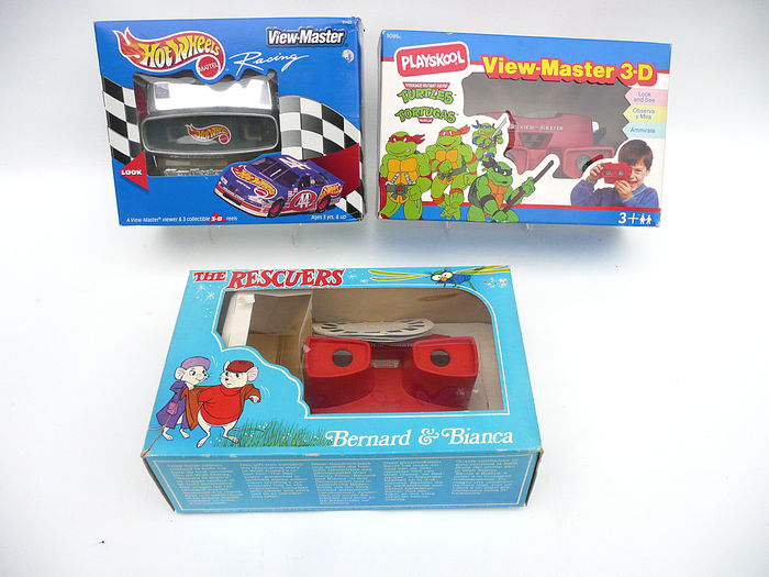 View-Master - 3 gift sets - each with viewer and 3 reels