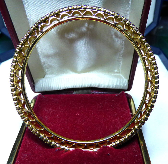 Bohemian garnet bracelet