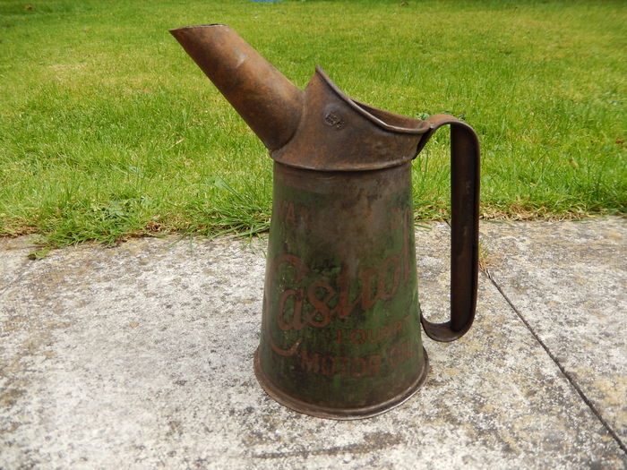 Rare Vintage Original 1930's Wakefield Castrol Quart Size Oil Jug Can Pourer