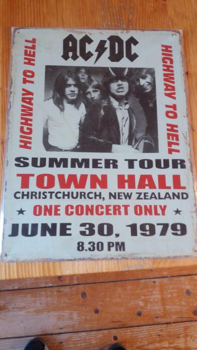 AC/DC tin plate ( replica / decorative ) concert poster