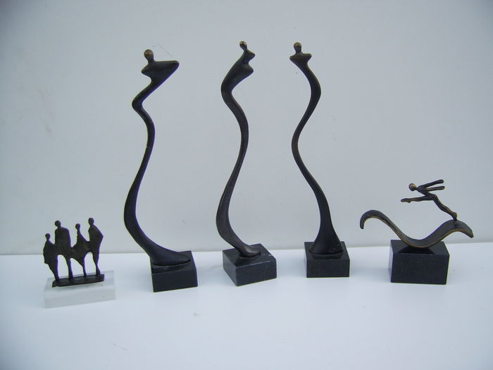 Corry Ammerlaan-van Niekerk, 5 bronzed sculptures